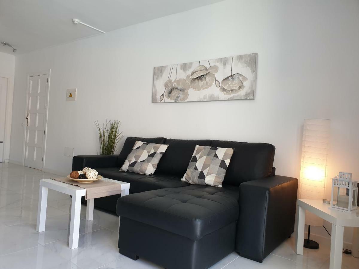 Casa Las Flores With Heated Pool, Only 490 Meters To The Beach, Balcony, Wifi Arona  Bagian luar foto