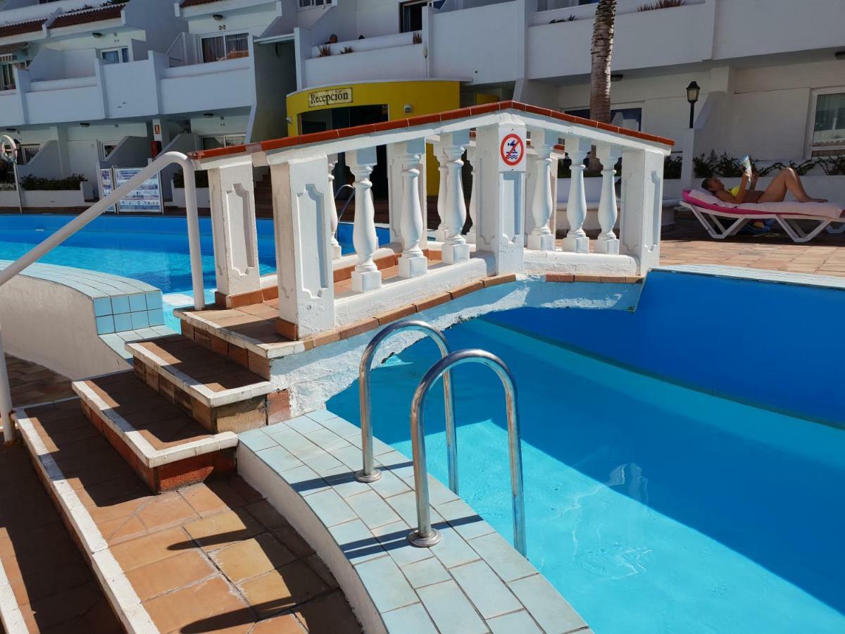 Casa Las Flores With Heated Pool, Only 490 Meters To The Beach, Balcony, Wifi Arona  Bagian luar foto