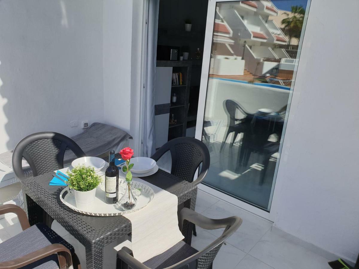 Casa Las Flores With Heated Pool, Only 490 Meters To The Beach, Balcony, Wifi Arona  Bagian luar foto